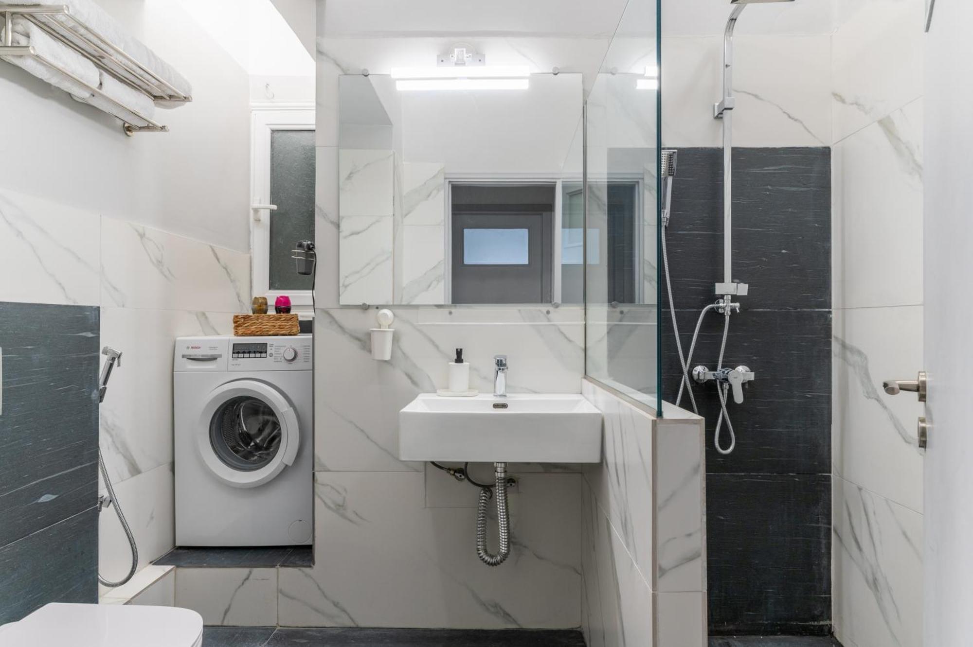 The Omonoia Modern, 3Bd Apartment Athènes Extérieur photo